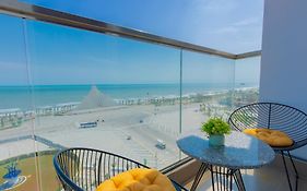 Căn hộ OASKY , Mermaid Seaview ngay bãi biển Vũng Tàu - Red Homestay